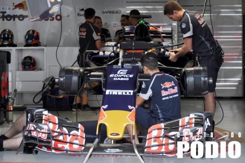 15.-GP-Brasil-de-F1-Boxes-2016