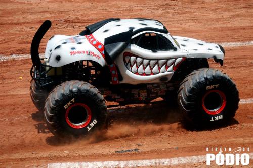 2.-Monster-Jam-Arena-Corinthians-2018