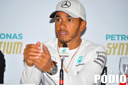 5.-Coletiva-de-Imprensa-Lewis-Hamilton-2017