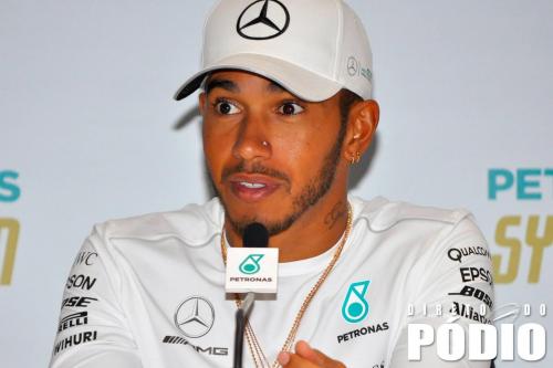 6.-Coletiva-de-Imprensa-Lewis-Hamilton-2017