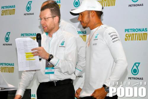 9.-Coletiva-de-Imprensa-Lewis-Hamilton-2017